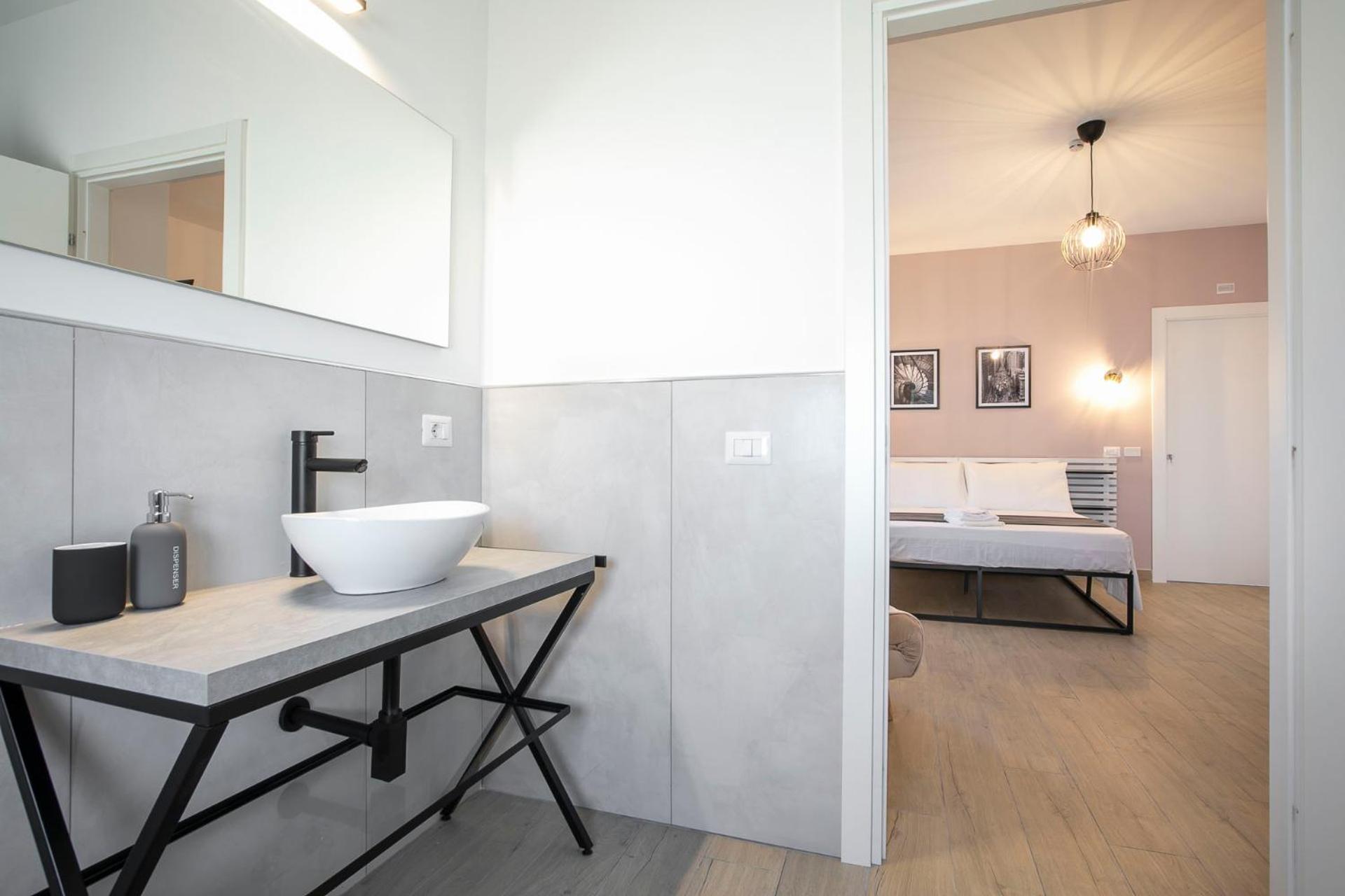 Domina Guest House Fiumicino Esterno foto