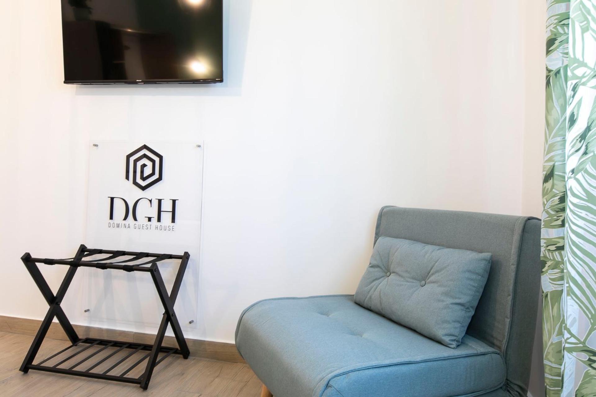 Domina Guest House Fiumicino Esterno foto